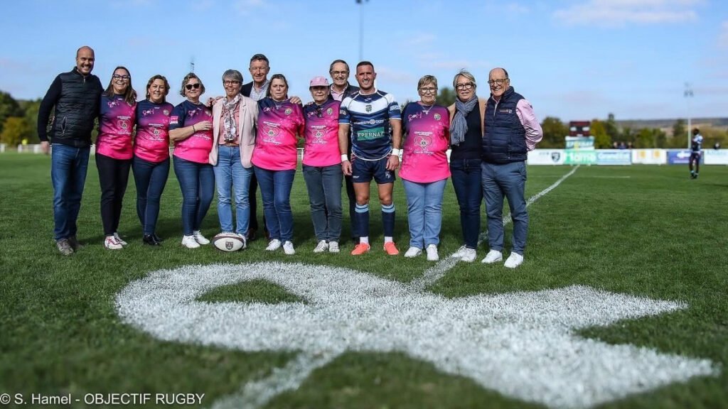 Com'battantes avec les officiels